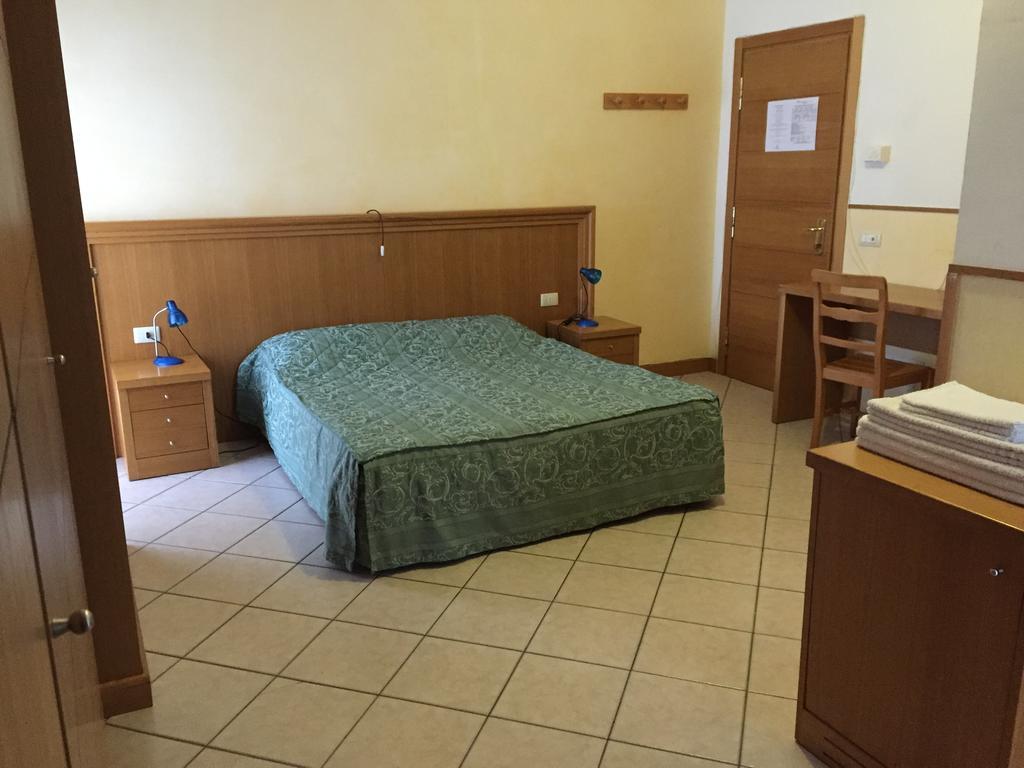 Hotel Vallefura Пескокостанцо Екстер'єр фото