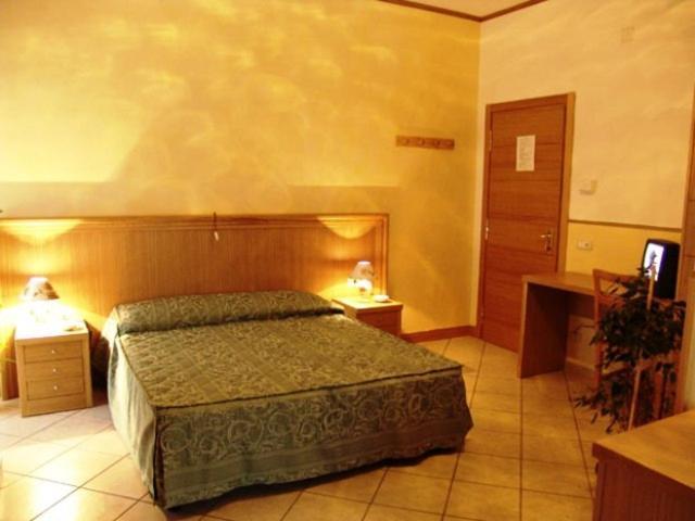 Hotel Vallefura Пескокостанцо Екстер'єр фото